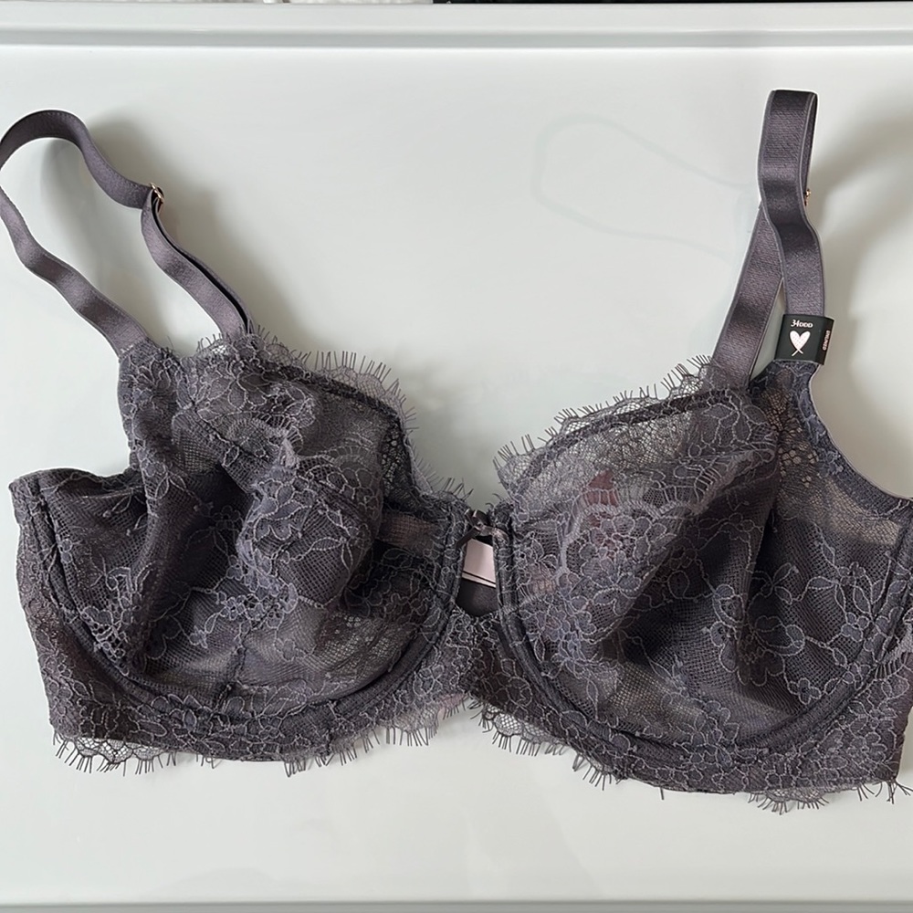 Victoria Secret Dream Angel Unlined Lace Bra